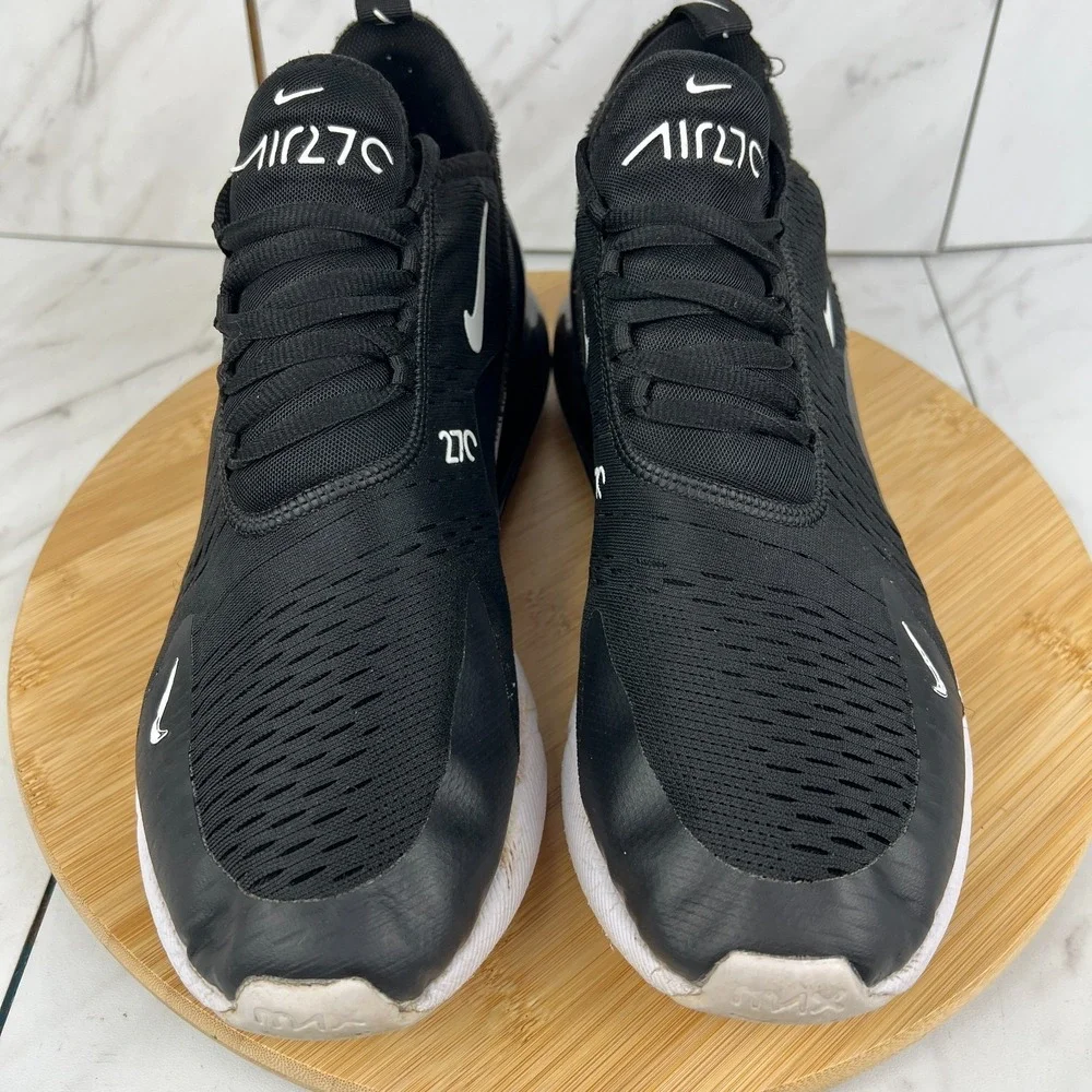 Nike Air Max 270 Mens Size 10 Black White Running Sneakers Shoes AH8050-002